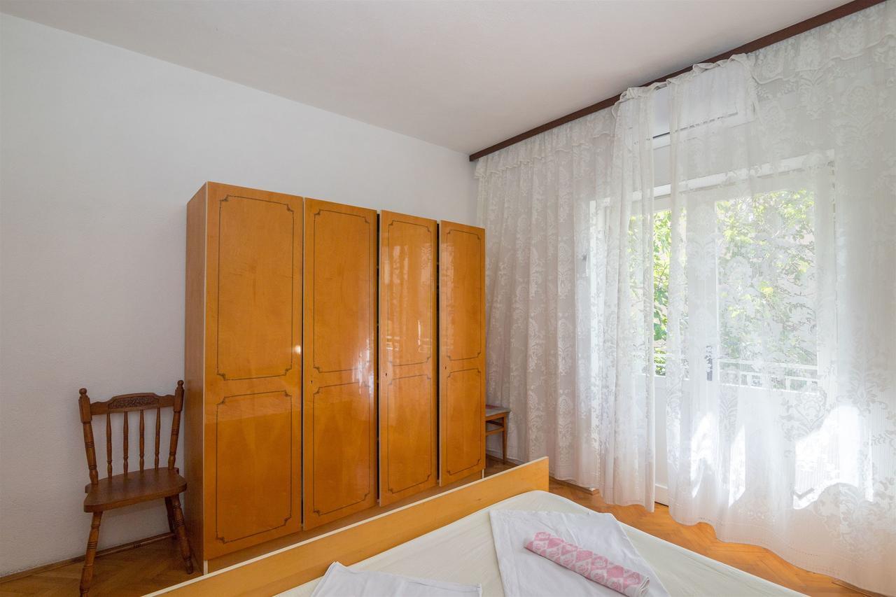Apartments Zeljko Makarska Bagian luar foto