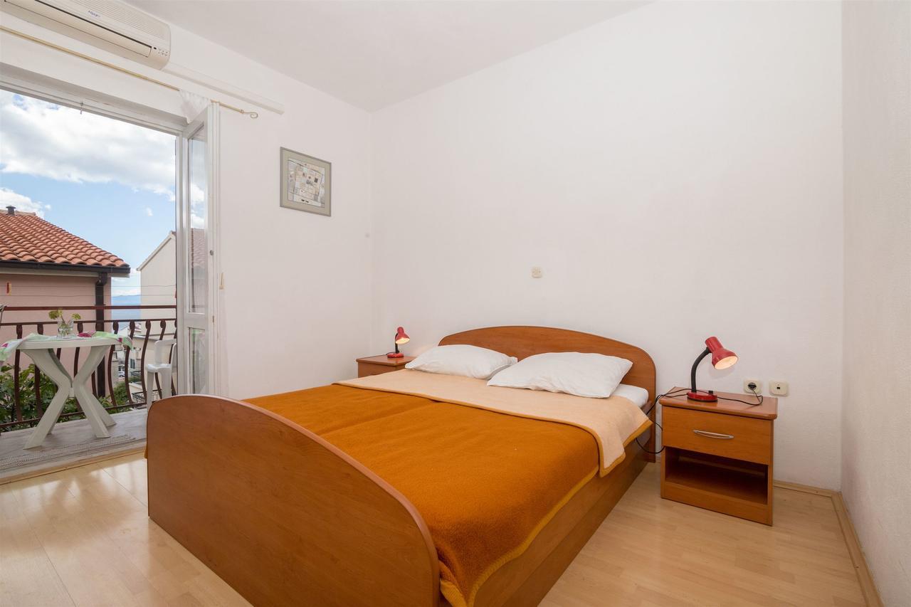 Apartments Zeljko Makarska Bagian luar foto